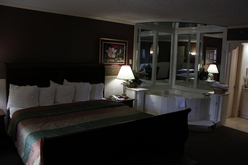 Rodeway Inn & Suites Nashville Exterior foto