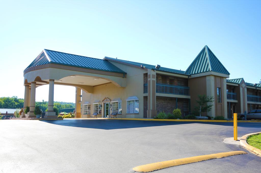 Rodeway Inn & Suites Nashville Exterior foto